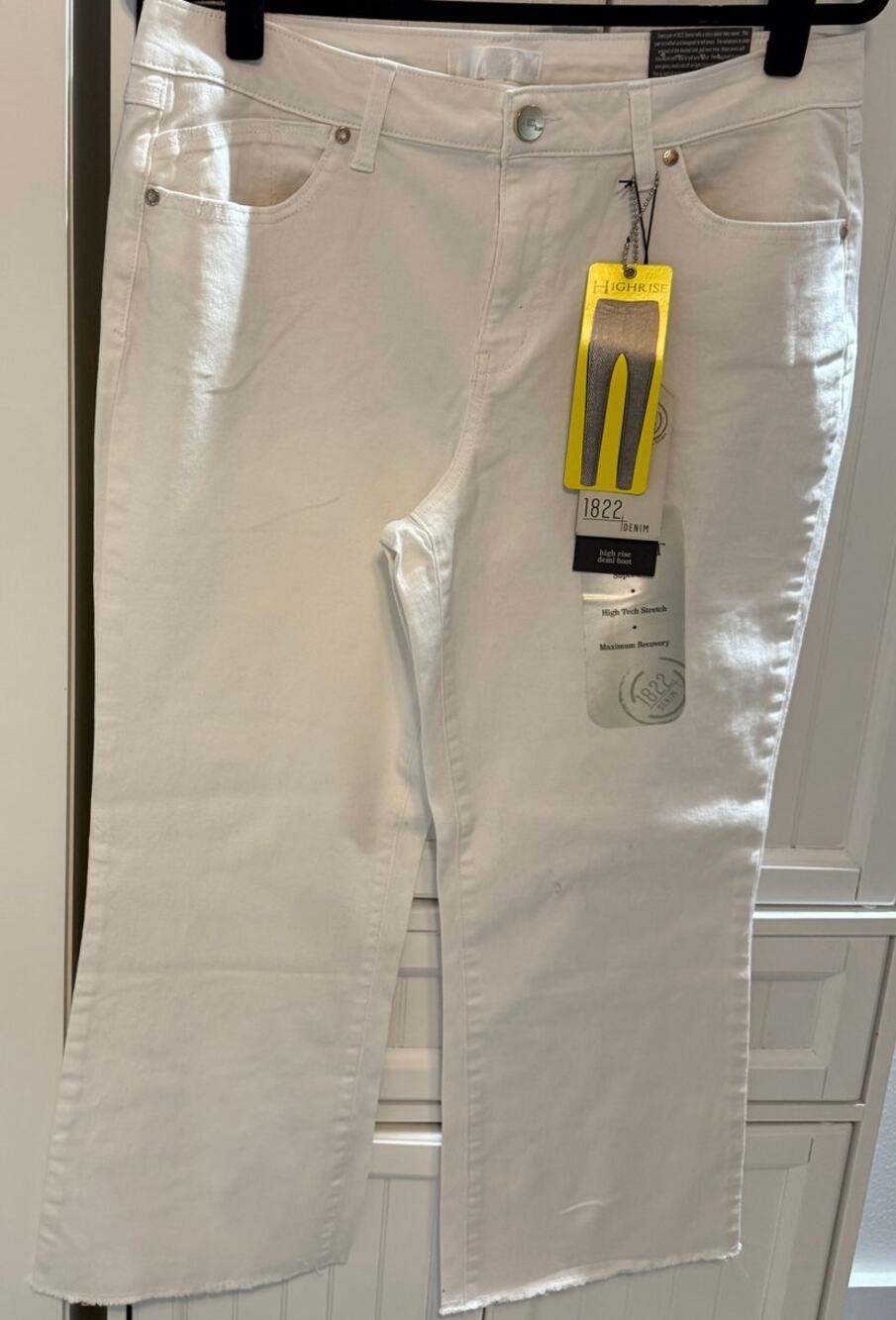1822 high rise demi boot jeans in white raw hem sz 16 NWT